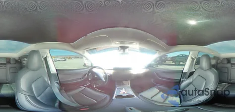 2022 Tesla Model Y z USA, uszkodzony, nr VIN 7SAYGDEE0NF328248